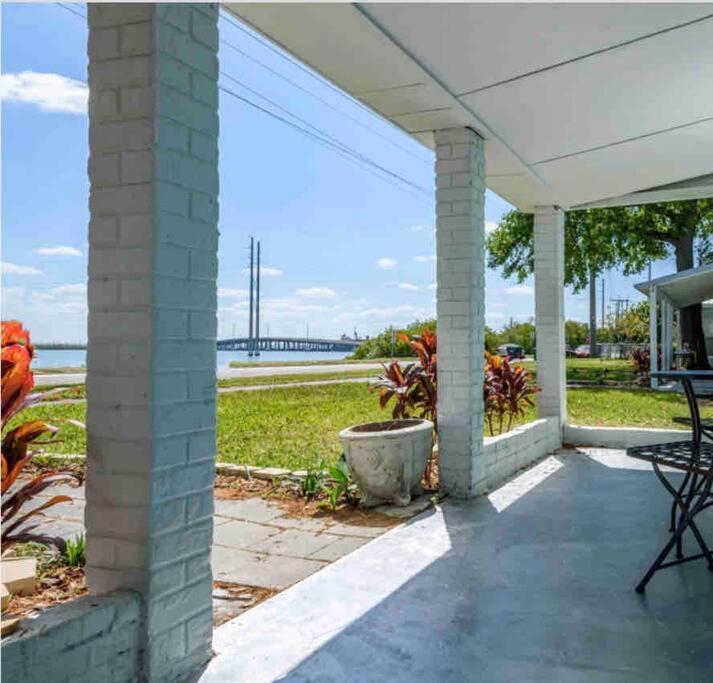 Apartament The Pink Oasis Waterfront 1 Bed Apt Tampa Zewnętrze zdjęcie